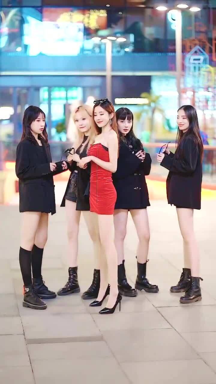 美女团最新